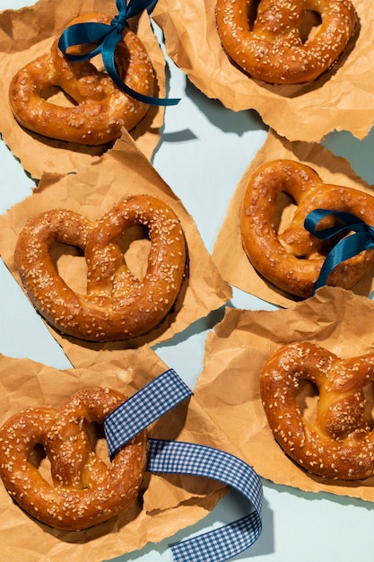 Oktoberfest aranżacja z pysznym preclem