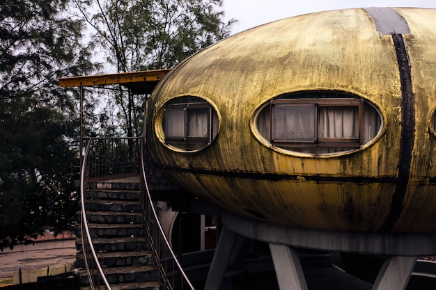 Opuszczony dom UFO na Tajwanie