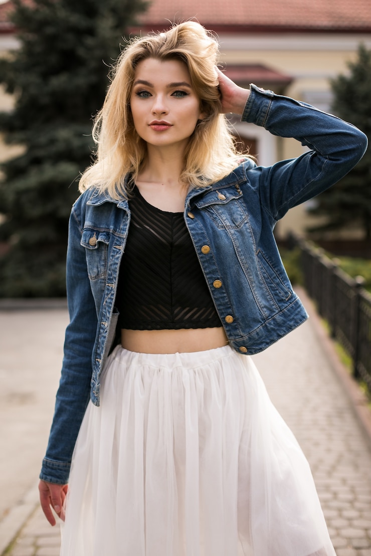 Bezpłatny plik Zdjęcie osoba tło kobiety korporacyjne życie shopaholic