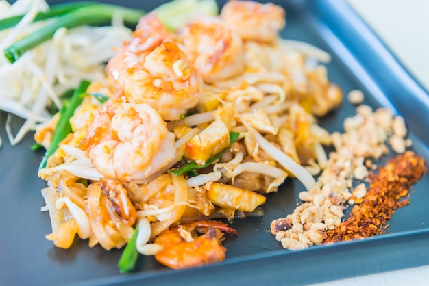 Pad thai