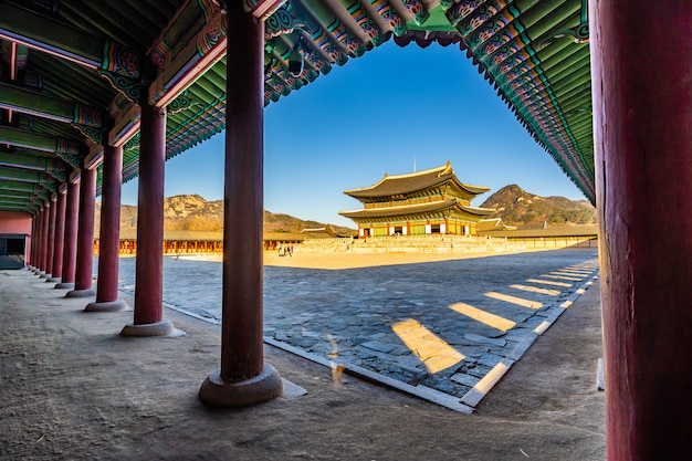 Bezpłatne zdjęcie pałac gyeongbokgung