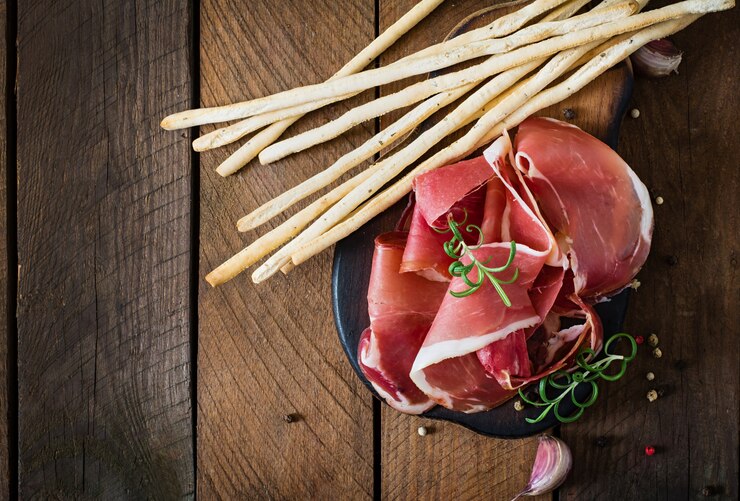 Bezpłatny plik Zdjęcie paluszki grissini z prosciutto