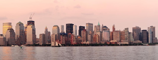 Bezpłatne zdjęcie panoramę centrum nowego jorku na manhattanie