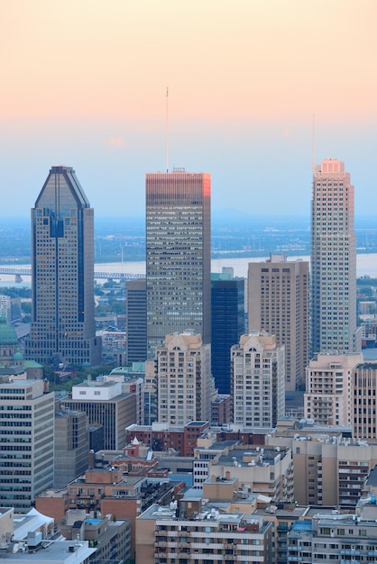 Bezpłatne zdjęcie panoramę miasta montreal