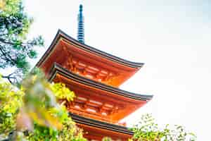 Bezpłatne zdjęcie piękna architektura w kiyomizu-dera temple kioto, japonia