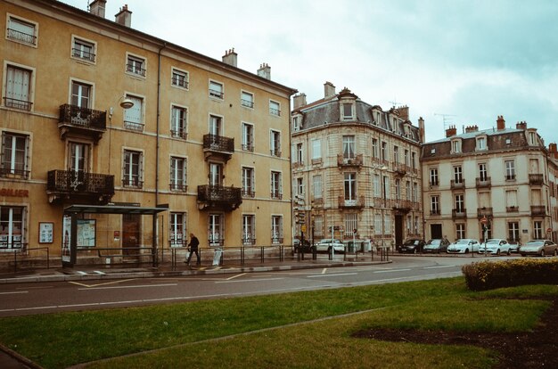Piękny krajobraz ujęcie historycznej architektury Nancy we Francji