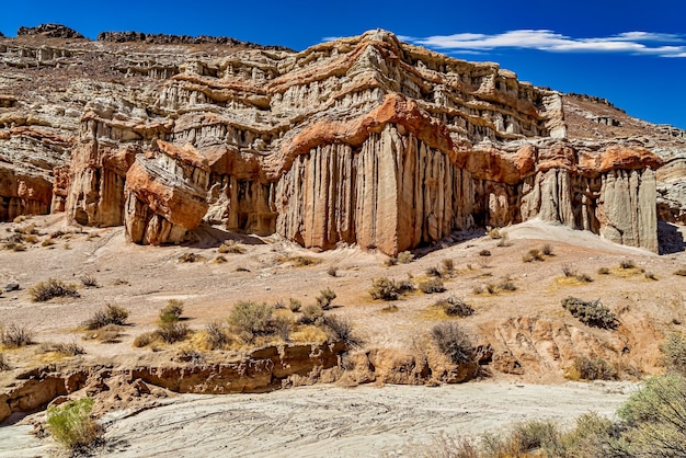 Bezpłatne zdjęcie piękny widok na park stanowy red rock canyon w cantil, kalifornia, usa