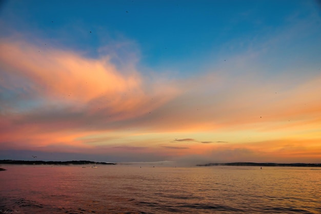 Piękny wschód słońca nad rzeką Connecticut Old Saybrook Connecticut