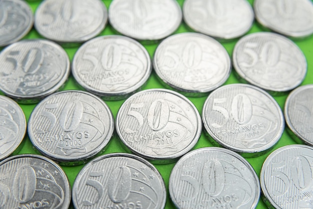 Pieniądze - Monety Brazylijskie - 50 Centavos