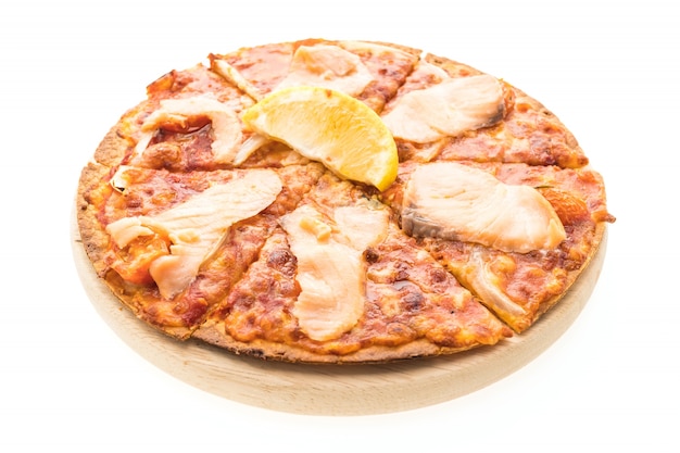 Pizza wędzonego łososia