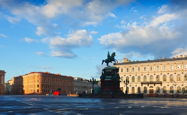 Bezpłatne zdjęcie plac św. izaaka. sankt petersburg, rosja