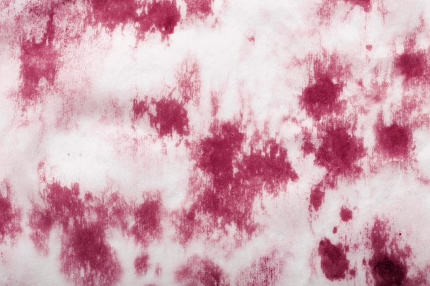 Bezpłatne zdjęcie plamy z czerwonego wina na tkaninie