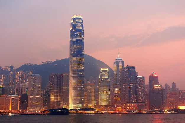 Bezpłatne zdjęcie port wiktorii w hongkongu rano
