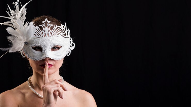 Bezpłatny plik Zdjęcie portret kobieta z karnawał maską