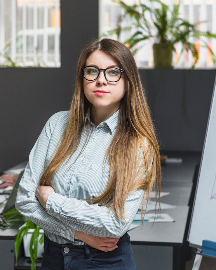 Bezpłatny plik Zdjęcie portret młody bizneswoman