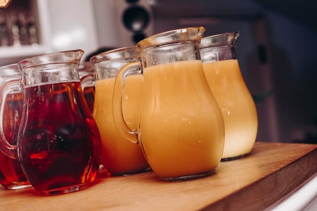 Posiłek Różne jedzenie na stole Kolacja lub lunch