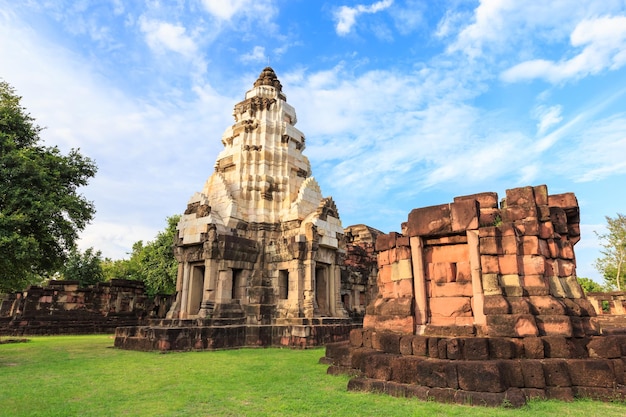 Prasat Pha Nom Wan starożytny kamień w Tajlandii