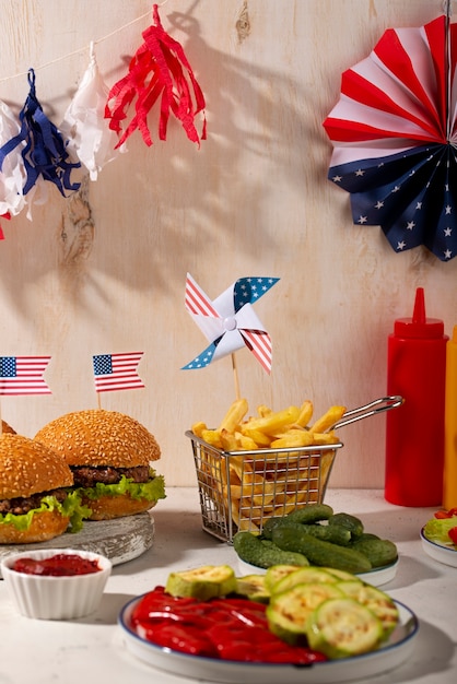 Pyszne hamburgery na święto pracy w USA