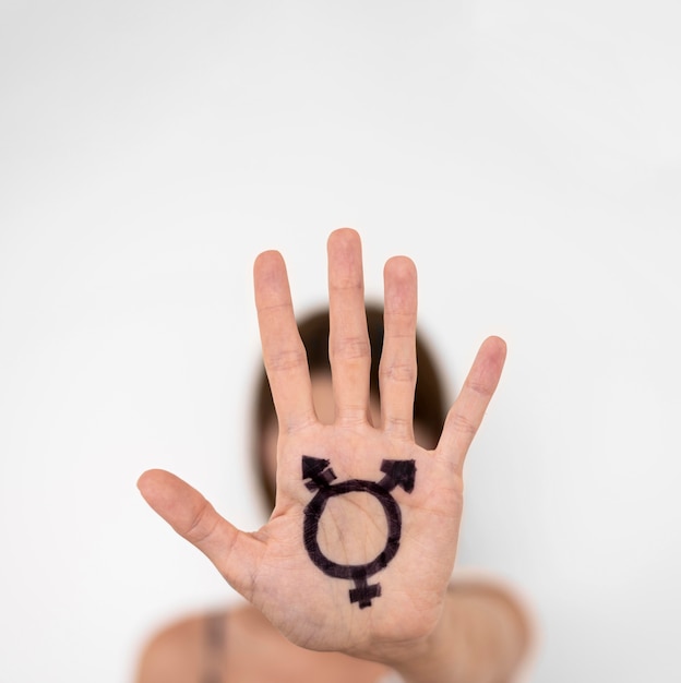 Ręka z wyciągnąć znak transpłciowych