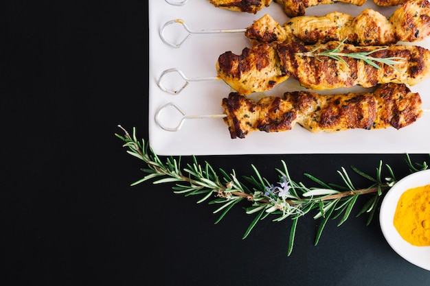 Rosemary w pobliżu snish ​​kebab