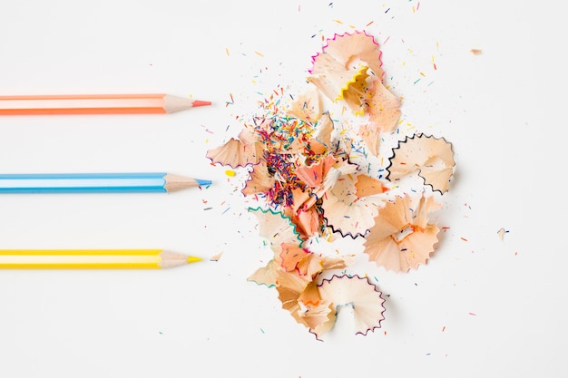Równoległe ołówki i ich wióry