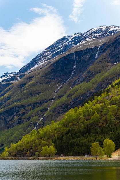 Skjolden Norwegia 16 maja 2023 Góra