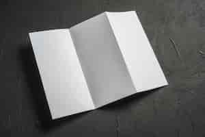 Bezpłatne zdjęcie składany biały papier na konkretne tekstury