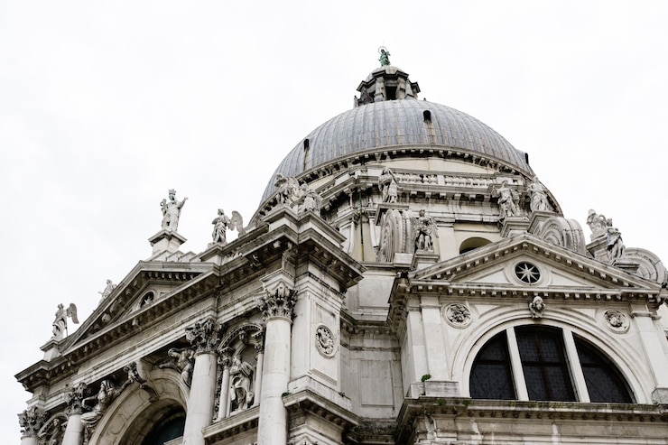 Bezpłatny plik Zdjęcie słynna santa maria della salute w wenecji, włochy