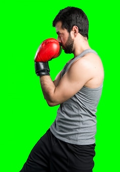 Sportman z rękawiczek bokserskich