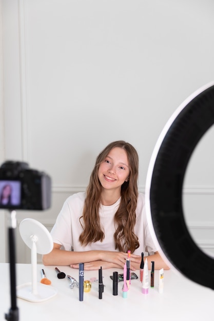 Streaming youtube artysta makijażu freelancer