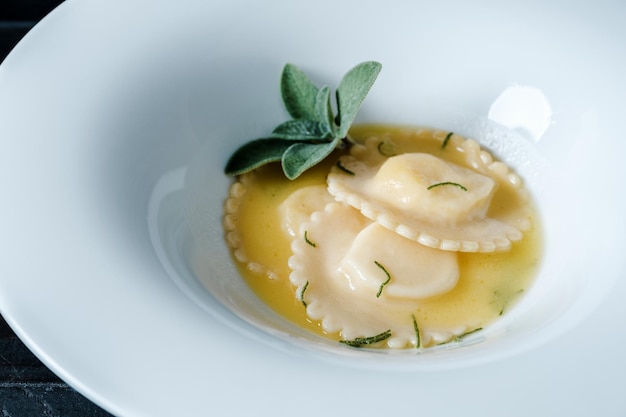 Strzał zbliżenie pyszne ravioli