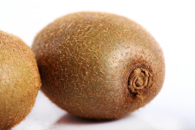 Świeże owoce kiwi