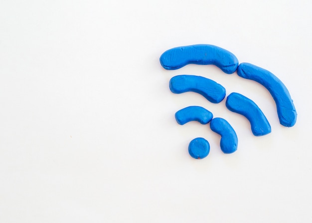 Symbol Wi-Fi rysowane z modeliny z miejsca kopiowania