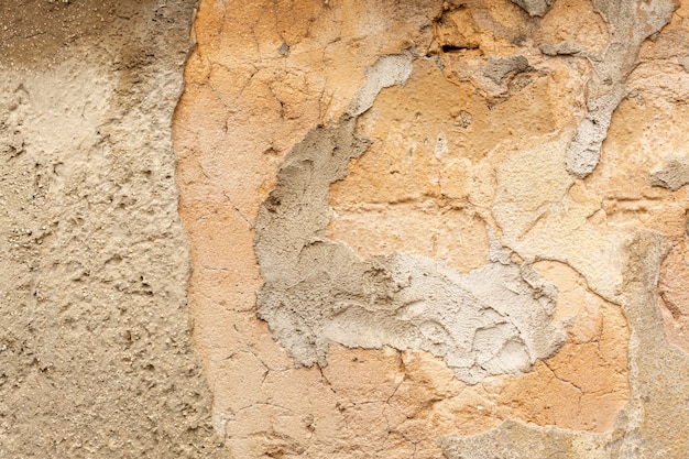 Szorstka i szorstka powierzchnia ściany betonowej
