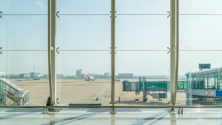 Bezpłatny plik Zdjęcie terminal lotniczy