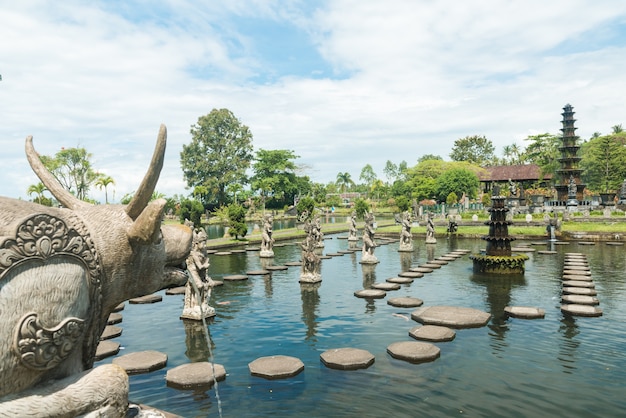 Tirtagangga wodny pałac