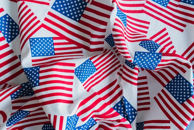 Tkanina z drukowanymi amerykańskimi flagami