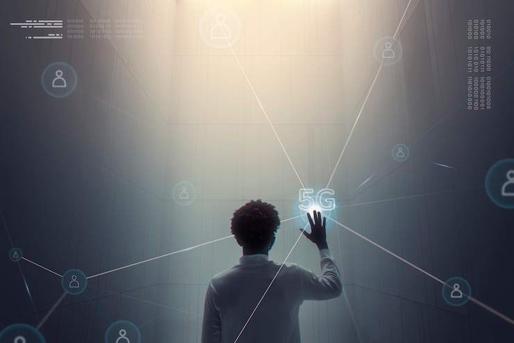 Bezpłatny plik Zdjęcie tło technologii połączenia 5g z człowiekiem za pomocą futurystycznego cyfrowego remiksu wirtualnego ekranu
