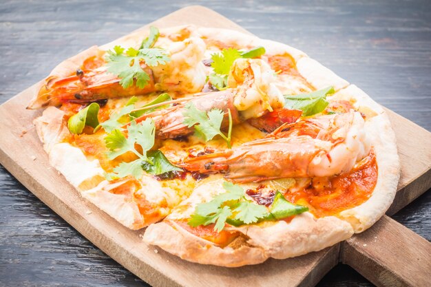 Tom yum Pizza