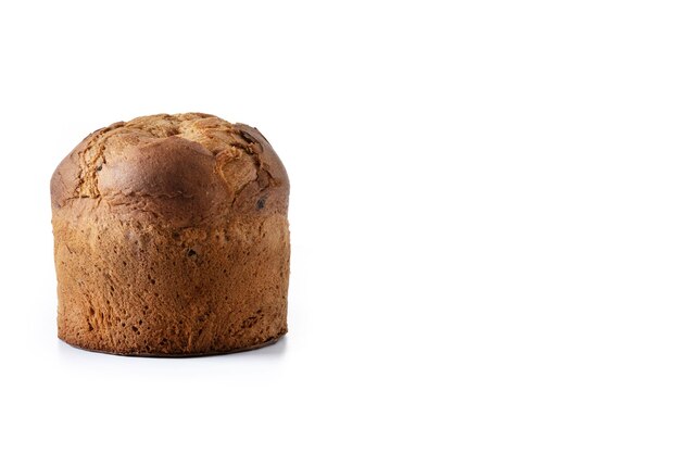 Tradycyjny świąteczny panettone na białym tle