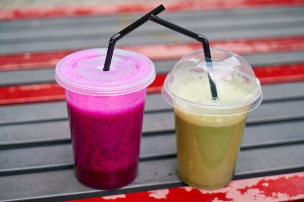 Bezpłatne zdjęcie truskawki i czekolada smoothie