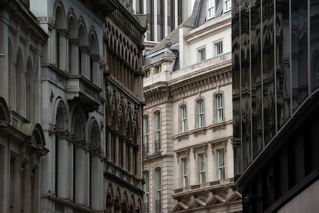 Widok architektury budynku w londynie?