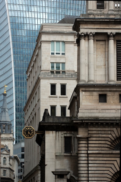 Widok architektury budynku w londynie?