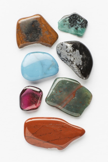 Widok z góry kolorowa mała kolekcja kamieni
