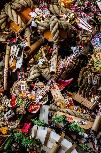 Bezpłatne zdjęcie widok z góry na dekoracje japońskiej świątyni