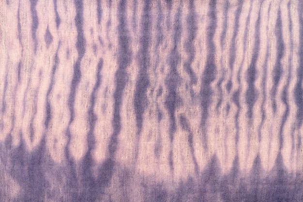 Widok z góry na kolorowe tkaniny tie-dye