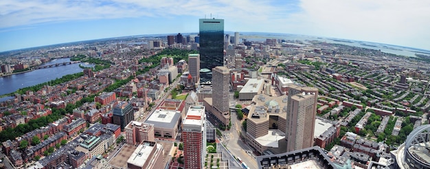 Widok z lotu ptaka na panoramę Bostonu