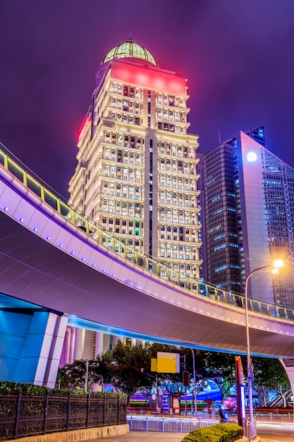 Widoki orientacyjne chiński budynek odzwierciedlają