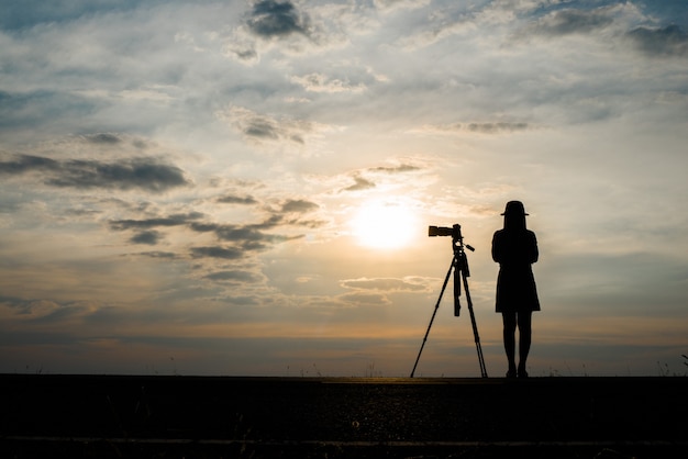 Wschód słońca osoba zmierzch fotografia sundown