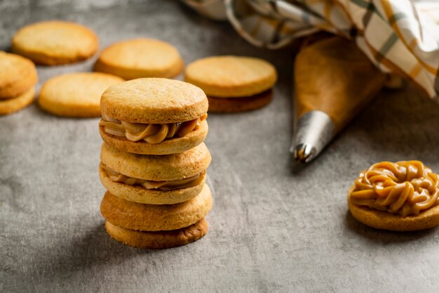 Wysoki kąt pysznej aranżacji alfajores